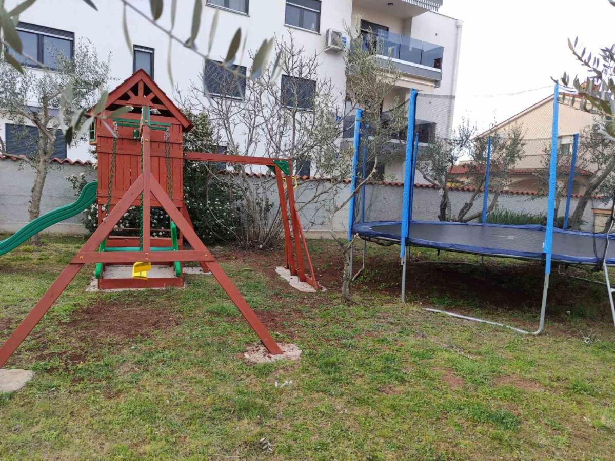 Apartmani Viktorija Fazana Exterior photo